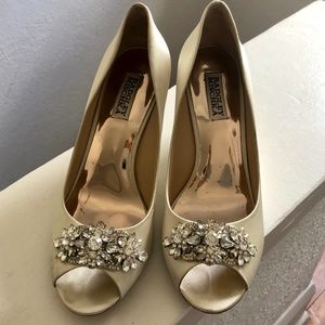 Badgley Mischka 'Dara' Peep-Toe Wedge